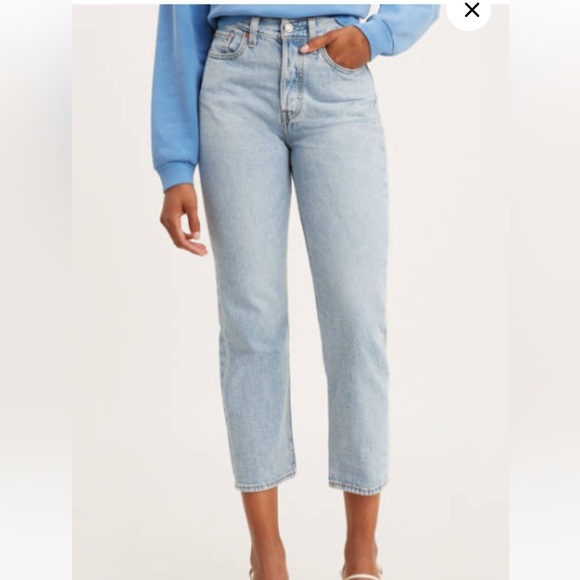 Levi’s Wedgie Straight NWT - Picture 1 of 6